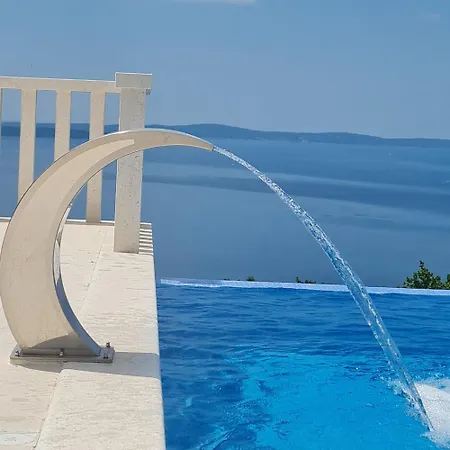 Contesa Villa *